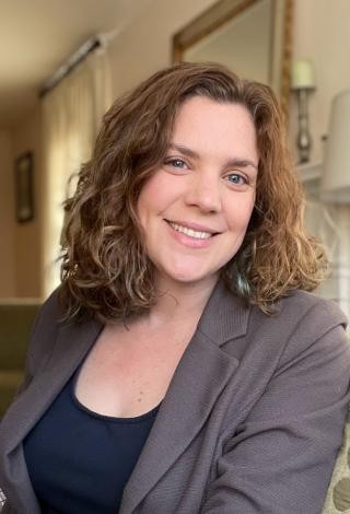 Headshot of Dr. Jennifer Wessel